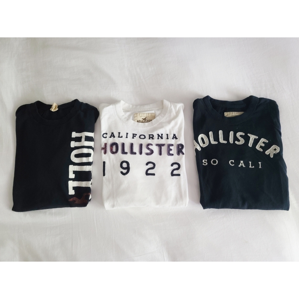 Lot Of 3 Hollister Men's Shirts - Medium